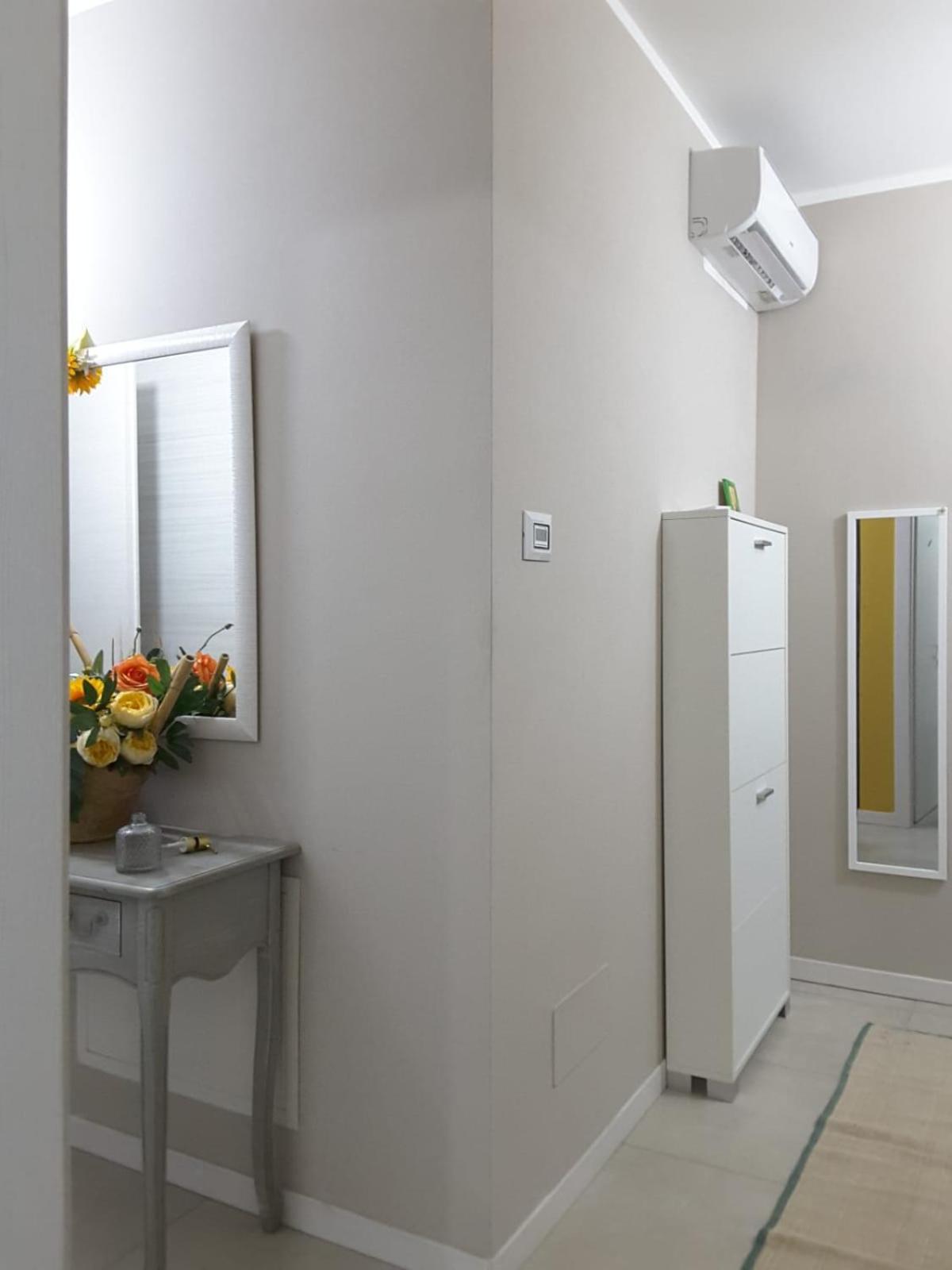 Lucrece Holiday Apartment Torino Dış mekan fotoğraf